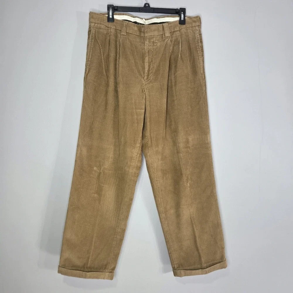 LL Bean Men's 35 (Fits 34x3) Corduroy Khaki Beige/Tan Pleated Cuffed Flap Pocket
